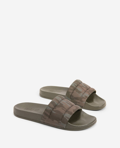 Screen Quilted Slide Sandal Kenneth Cole