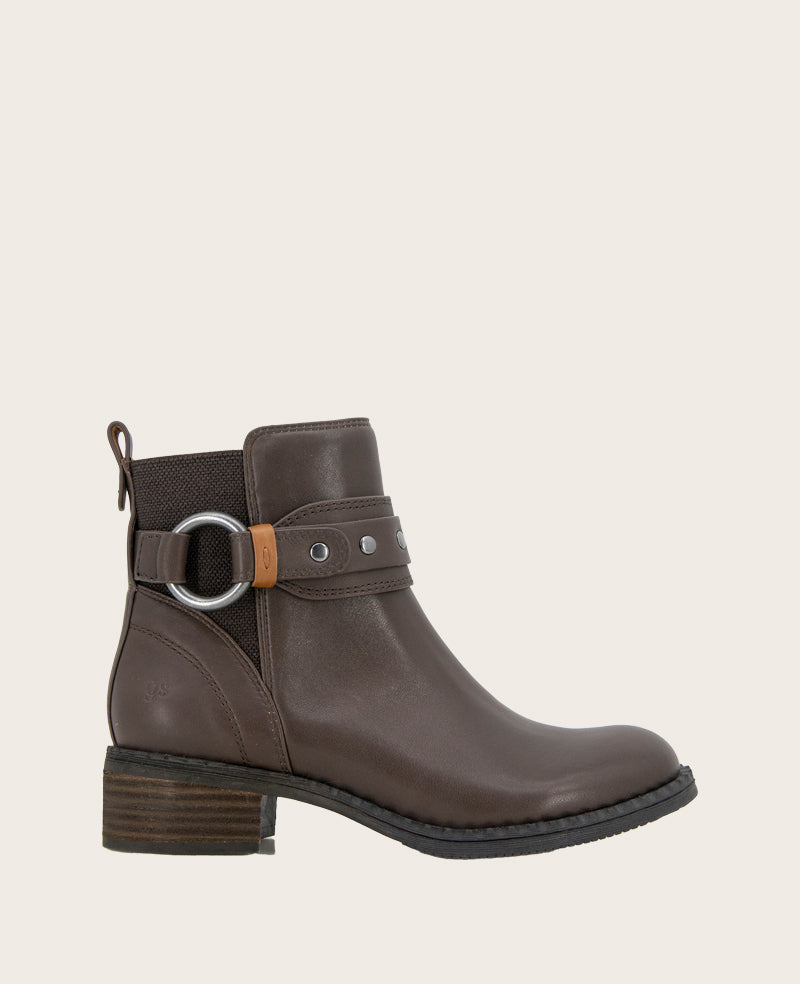 Gentle souls chelsea boot hotsell